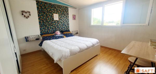 Maison R+1 - 3 chambres - pièce de vie et garage