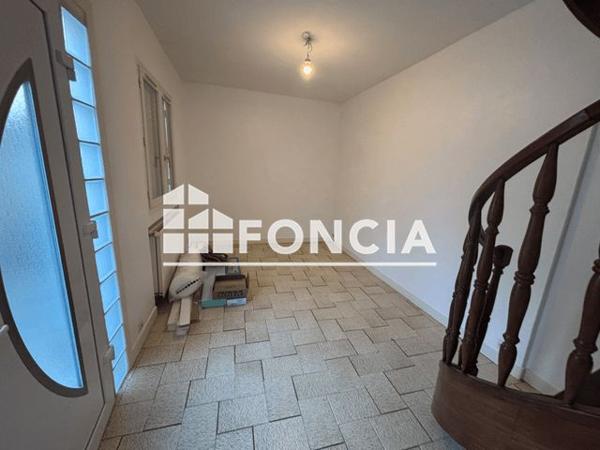 Location Maison 2 pièces 37.53 m² - 10 VILLA SERGENT Issy Les Moulineaux 92130