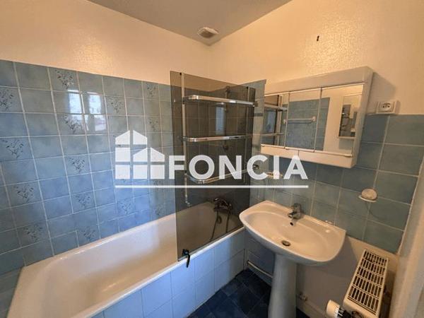 Location Maison 2 pièces 37.53 m² - 10 VILLA SERGENT Issy Les Moulineaux 92130