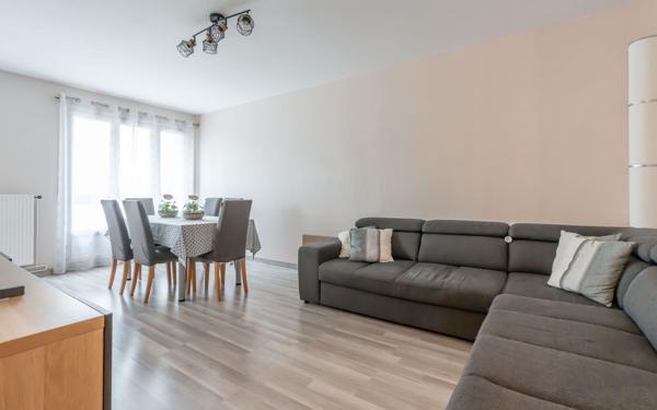 Appartement à vendre    4 pièces • 77,87 m2 Créteil
