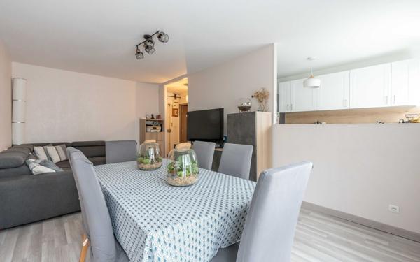 Appartement à vendre    4 pièces • 77,87 m2 Créteil