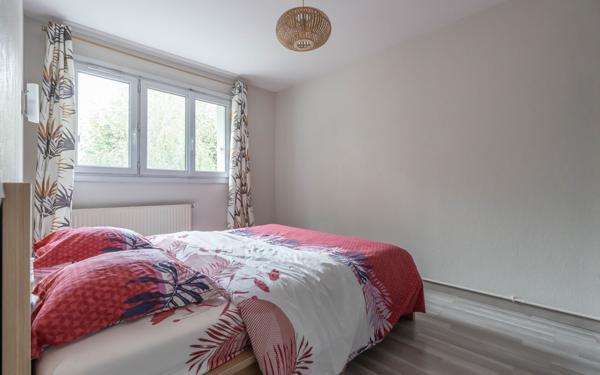 Appartement à vendre    4 pièces • 77,87 m2 Créteil