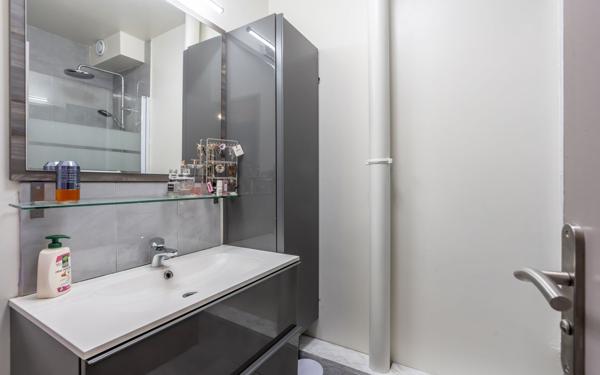 Appartement à vendre    4 pièces • 77,87 m2 Créteil