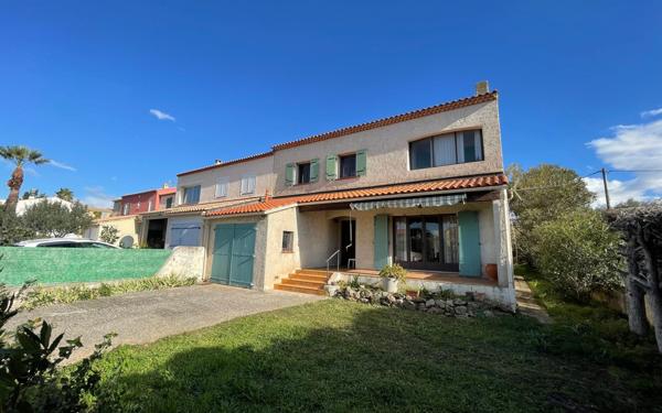 Maison à vendre    5 pièces •  Sanary-sur-Mer