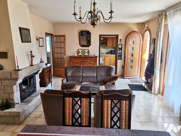 BEDEE - Maison en campagne, 125 m² hab., 5 chambres, terrain 810 m²