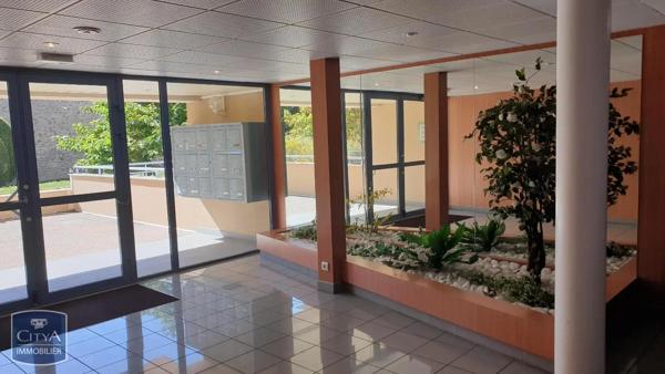 Appartement à louer 3 pièces 84m² Guéret (23000)