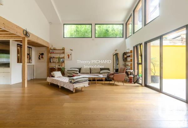 Maison à vendre 6 pièces 211 m² Les Lilas