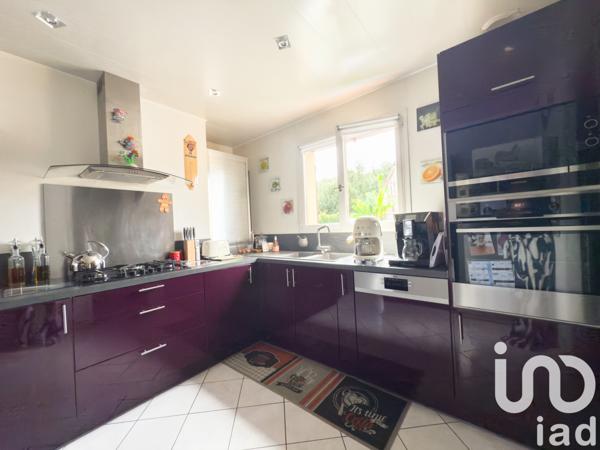 Maison à vendre 5 pièces 120 m² Charleval