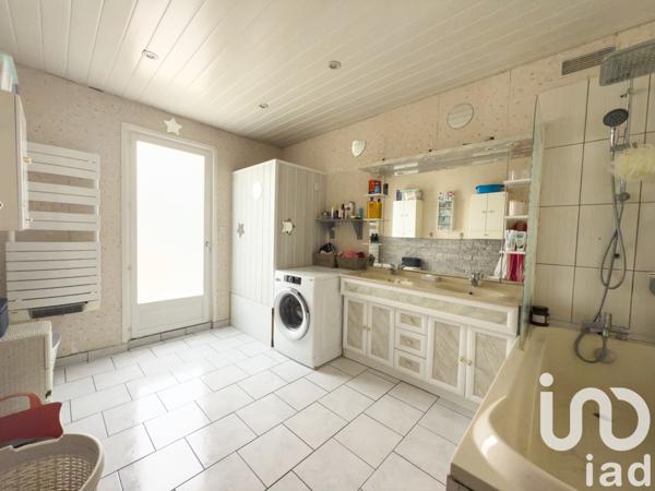 Maison à vendre 5 pièces 120 m² Charleval