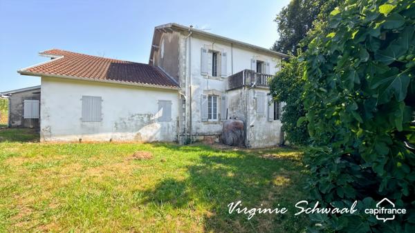 POUILLON (40) Maison de caractère 14 pièces – 9 chambres – Dépendances – 1 hectare de terrain