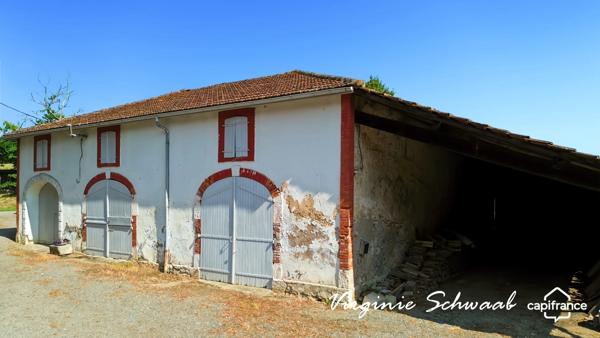 POUILLON (40) Maison de caractère 14 pièces – 9 chambres – Dépendances – 1 hectare de terrain
