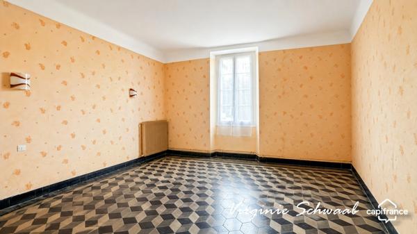 POUILLON (40) Maison de caractère 14 pièces – 9 chambres – Dépendances – 1 hectare de terrain