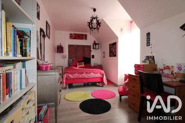 Maison à vendre 8 pièces 163 m² Septeuil