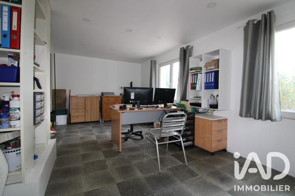 Maison à vendre 8 pièces 163 m² Septeuil