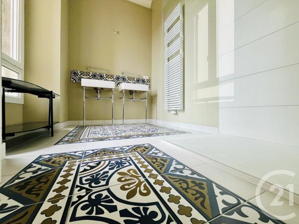 Appartement à vendre  5 pièces - 156,46 m2 VALENCE - 26