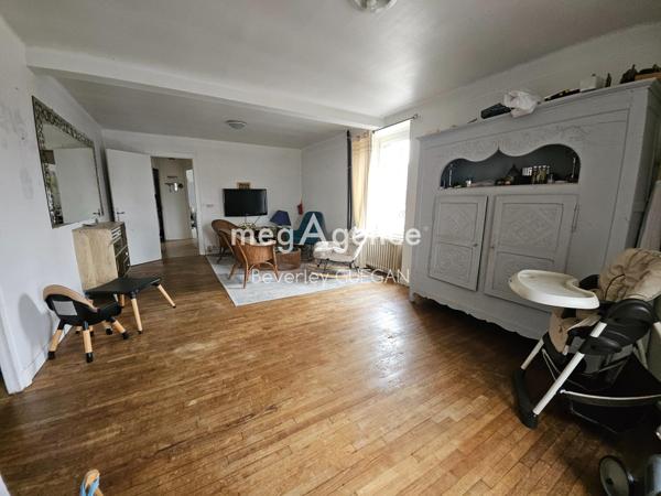 Appartement à Ploëzal, 22260 - 4 pièces 76m²