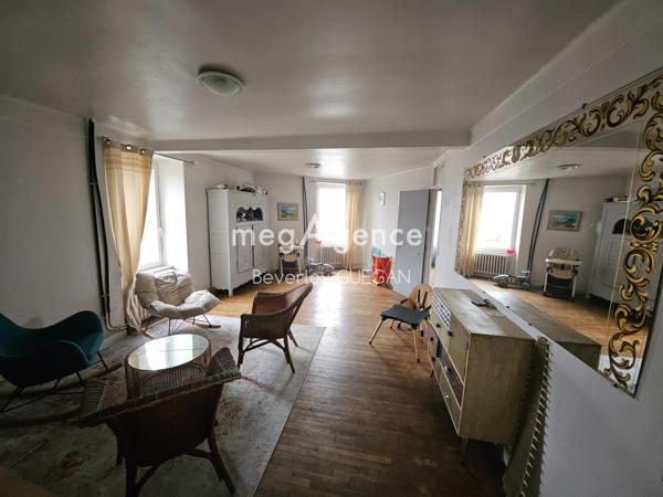 Appartement à Ploëzal, 22260 - 4 pièces 76m²