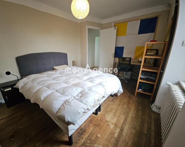 Appartement à Ploëzal, 22260 - 4 pièces 76m²