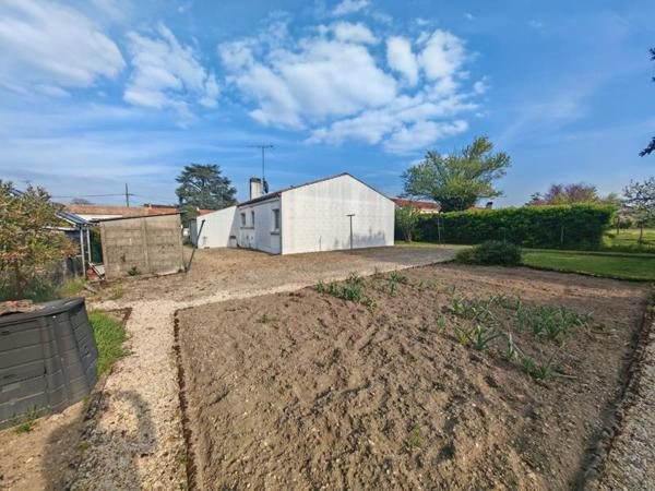 Maison à vendre |  Châteaubernard |  4 pièces | 71 m²