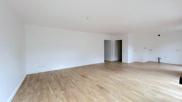 A VENDRE MAISON DE 120 M2 HABITABLES AVEC JARDIN ET GARAGE - SECTEUR CESTAS GAZINET , Cestas A VENDRE MAISON DE 120 M2 HABITABLES AVEC JARDIN ET GARAGE - SECTEUR CESTAS GAZINET , Cestas