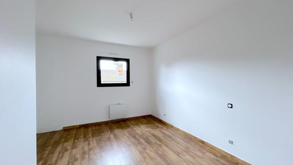 A VENDRE MAISON DE 120 M2 HABITABLES AVEC JARDIN ET GARAGE - SECTEUR CESTAS GAZINET , Cestas A VENDRE MAISON DE 120 M2 HABITABLES AVEC JARDIN ET GARAGE - SECTEUR CESTAS GAZINET , Cestas