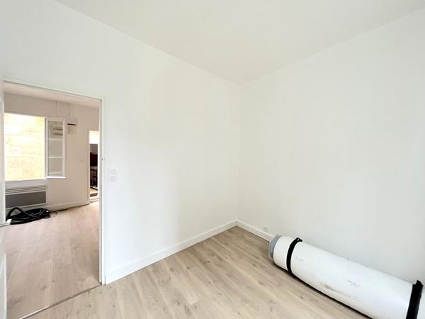 A VENDRE IMMEUBLE DE RAPPORT 3 APPARTEMENTS - SECTEUR BORDEAUX CAPUCINS / COURS DE LA MARNE , Bordeaux A VENDRE IMMEUBLE DE RAPPORT 3 APPARTEMENTS - SECTEUR BORDEAUX CAPUCINS / COURS DE LA MARNE , Bordeaux