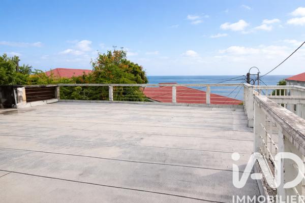 Immeuble à vendre 320 m² Basse-Terre