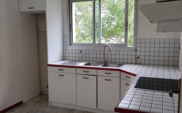 Appartement à louer    3 pièces •  Cholet