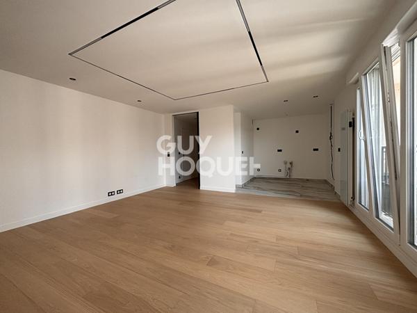 MAIRIE DE SAINT-OUEN - 2 PIÈCES - 49,59 M² - BALCON - PARKING