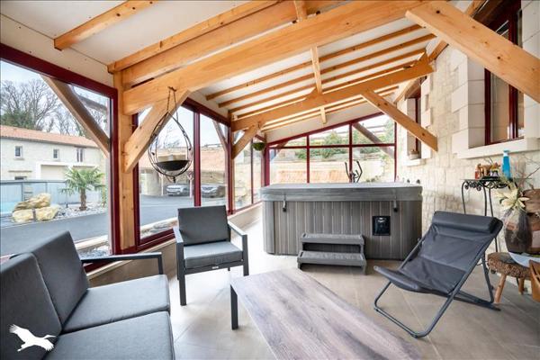 Maison à vendre |  Les Trois-Moutiers |  7 pièces | 241 m²
