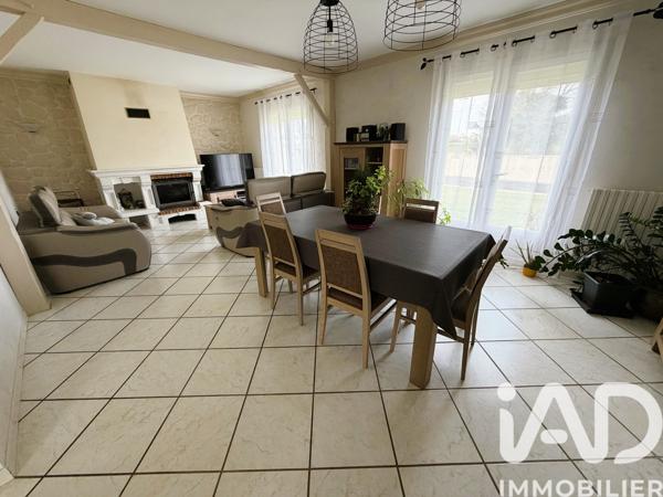 Maison à vendre 5 pièces 170 m² Châtillon-sur-Thouet
