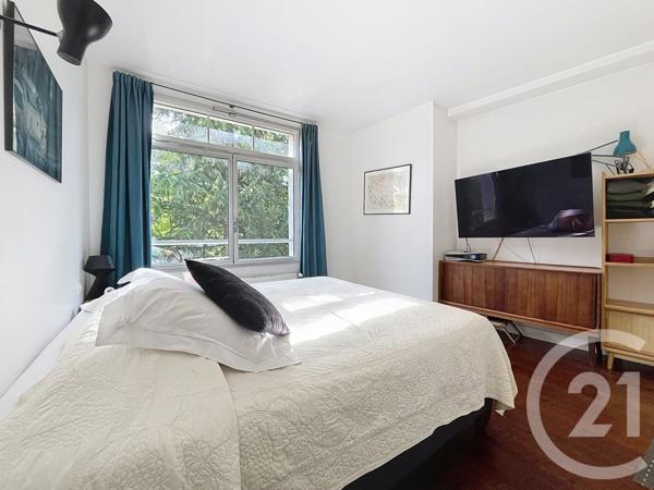 Appartement F4 à vendre  4 pièces - 121,90 m2 VILLE D AVRAY - 92