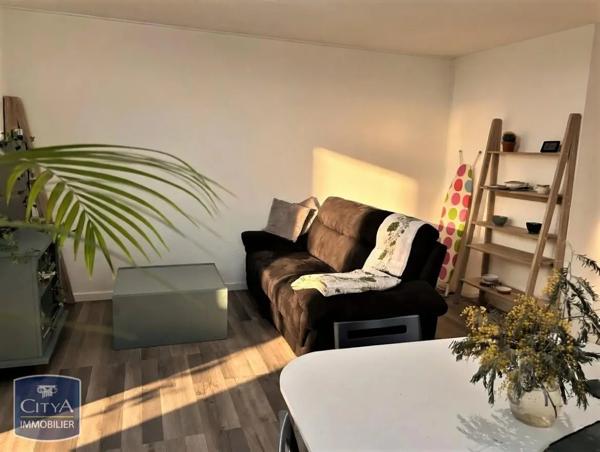Appartement à louer 2 pièces 47.72m²