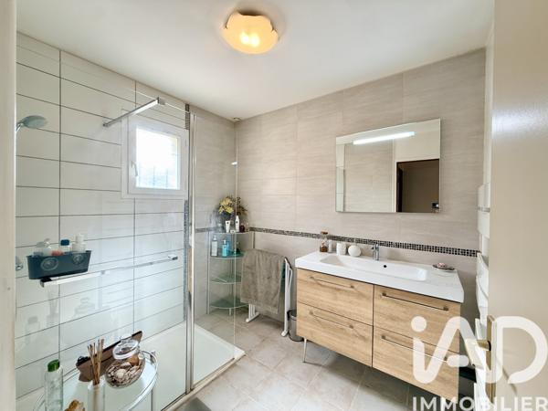 Maison à vendre 5 pièces 134 m² Pont-sur-Yonne