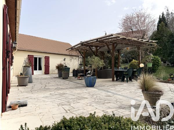 Maison à vendre 5 pièces 134 m² Pont-sur-Yonne