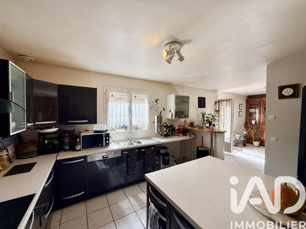 Maison à vendre 5 pièces 134 m² Pont-sur-Yonne