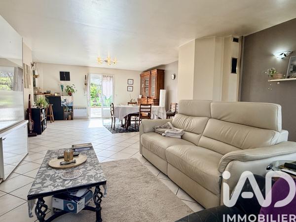 Maison à vendre 5 pièces 134 m² Pont-sur-Yonne