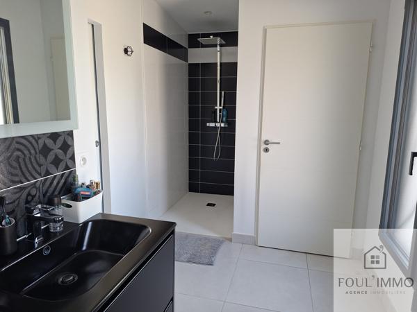 AGEN : Villa 195 m² contemporaine de 7 pièces avec vue dominante, piscine, espaces extérieurs aménagés Saint-Jean-de-Thurac (47270)
