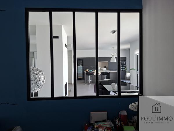 AGEN : Villa 195 m² contemporaine de 7 pièces avec vue dominante, piscine, espaces extérieurs aménagés Saint-Jean-de-Thurac (47270)