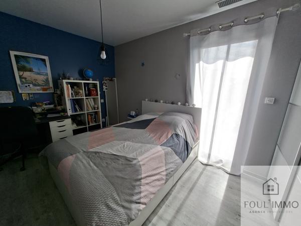 AGEN : Villa 195 m² contemporaine de 7 pièces avec vue dominante, piscine, espaces extérieurs aménagés Saint-Jean-de-Thurac (47270)