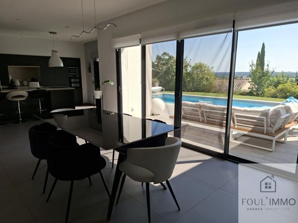 AGEN : Villa 195 m² contemporaine de 7 pièces avec vue dominante, piscine, espaces extérieurs aménagés Saint-Jean-de-Thurac (47270)