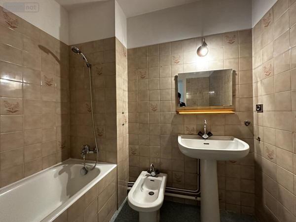 Appartement à vendre à Vannes dans le Morbihan (56000), ref : 56003-1333   
Centre-Ville