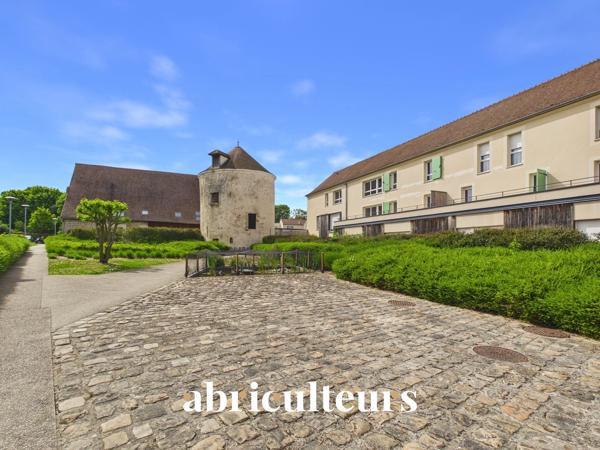 Appartement T2 au 2ème et dernier étage Vue agréable Calme