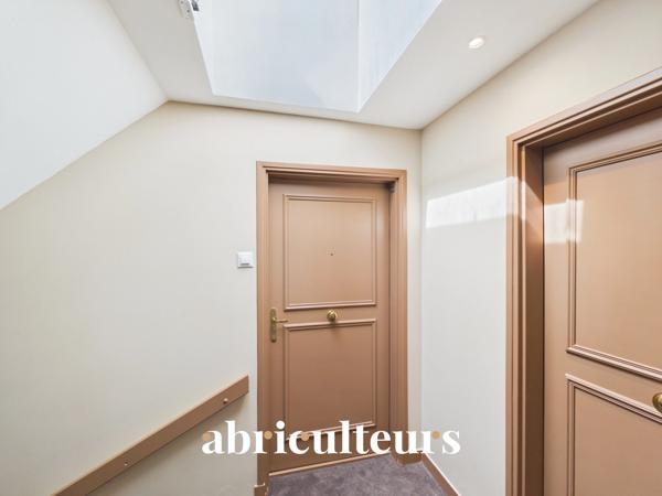 Appartement T2 au 2ème et dernier étage Vue agréable Calme