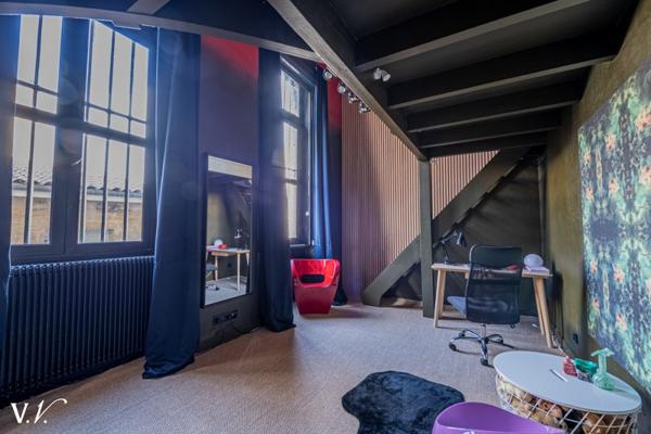 Appartement à vendre 976 500 € Bordeaux 4 p 182 m² DPE E