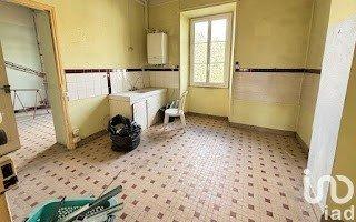 Appartement 5 pièces de 117 m² à Vals-les-Bains (07600)