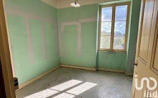 Appartement 5 pièces de 117 m² à Vals-les-Bains (07600)