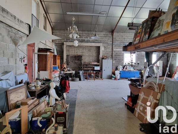 Maison 4 pièces de 180 m² à Saint-Sornin-Lavolps (19230)