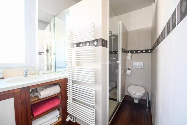 Vente                                                      Maison
                        
                     7 pièces                      126 m2                     à Nogent-sur-Marne