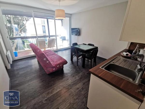 Appartement à louer 3 pièces 48.77m²